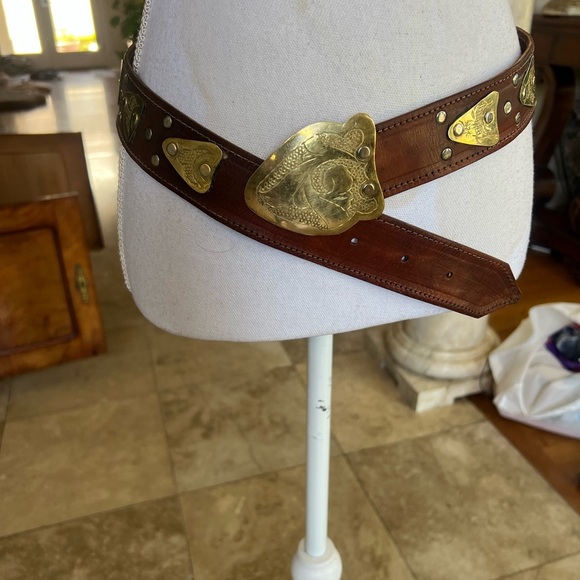 Leather and Brass ladies dress belt, preowned very good cond made in Morocco main image 8